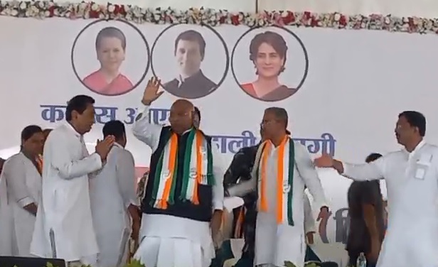 Balaghat News: चुनाव से पहले बढ़ी इस पार्टी की मुसीबत, बगावत होकर उम्मीदवार कांग्रेस में हुए शामिल
