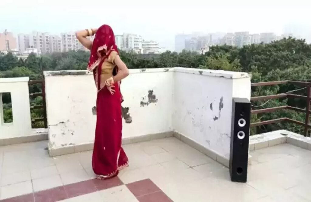 Desi Bhabhi Hot Sexy Video