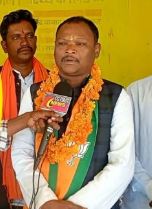 भाजपा: गौतम उइके , उम्र: 42, शिक्षा: आईटीआई, करियर: पहली बार चुनाव में 2000-15 तक जनपद सदस्य।