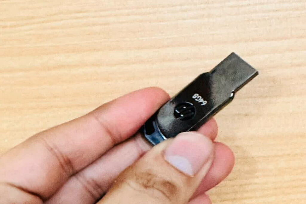 Pramod Secret in pen drive