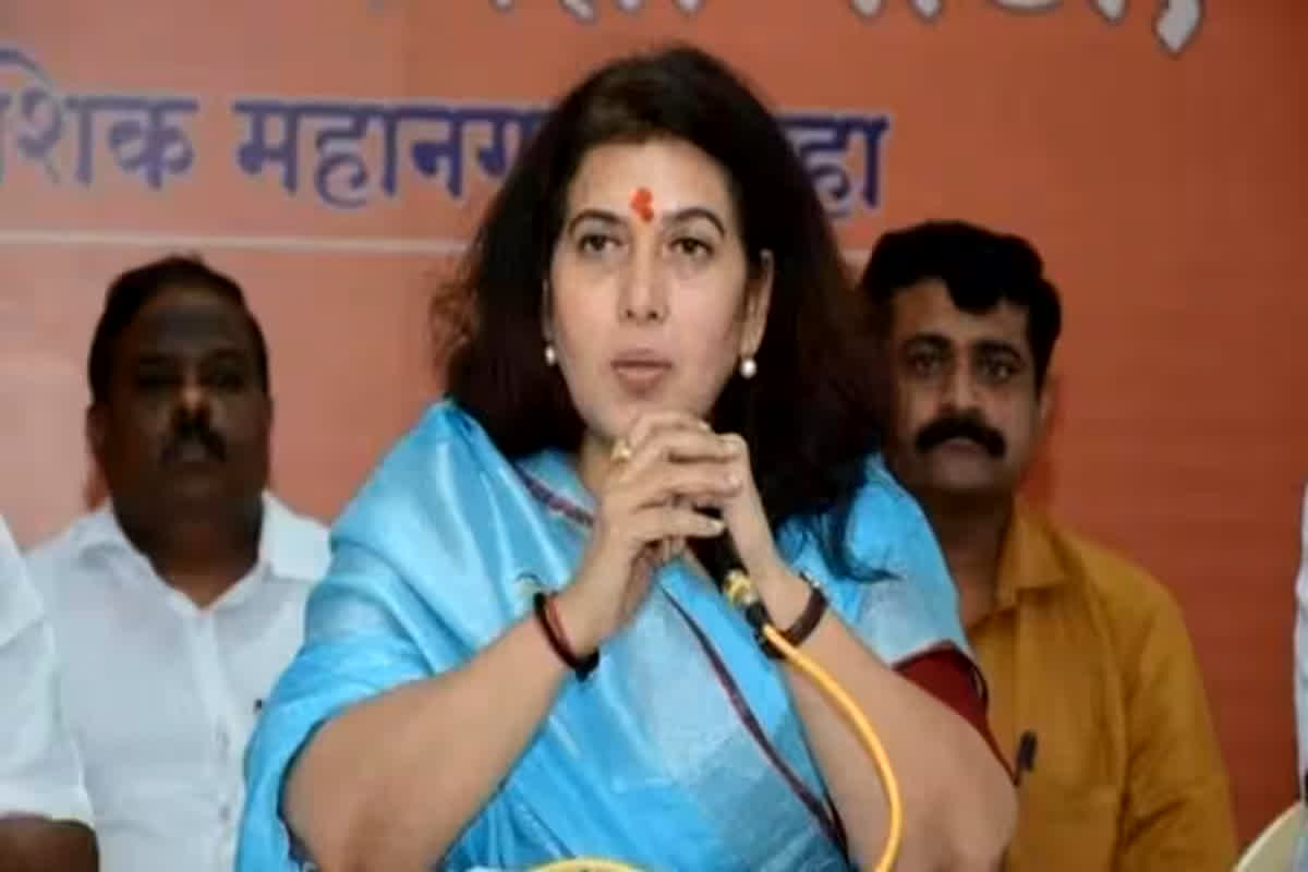 CG Vidhansabha Chunav 2023: उच्च शिक्षा फ्री में देने की बात कही थी उसका क्या हुआ? कांग्रेस पर जमकर बरसी सांसद सरोज पांडे
