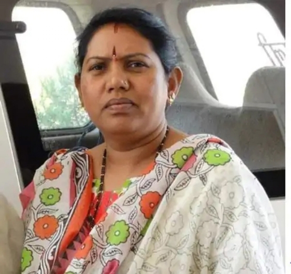 विधानसभा सीट: भानुप्रतापपुर (अनुसूचित जनजाति) कुल मतदाता: 202826, पुरुष: 98549, महिला: 104275, टीजी: 2