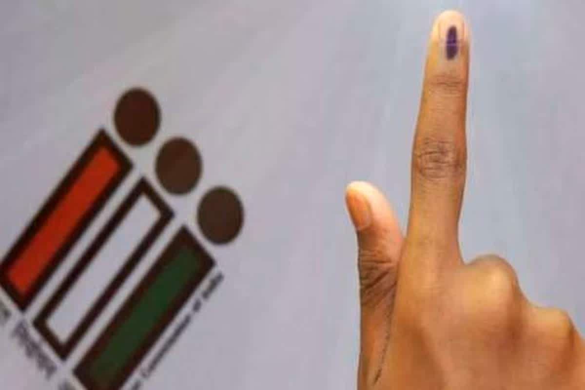 Telangana Assembly Election 2023 : साउथ सिनेमा जगत में भी दिखा मतदान का उत्साह, वोट डालने पहुंचे मेगास्टार से लेकर सुपरस्टार..देखें वीडियो