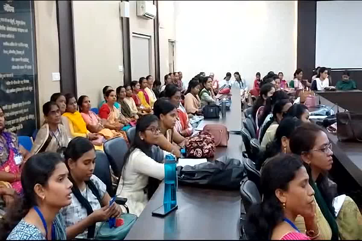 Kanker Counting Of Votes: महिलाओं के कंधो पर होगी मतगणना की जिम्मेदारी, लगाई गई 194 महिला कर्मियों की ड्यूटी