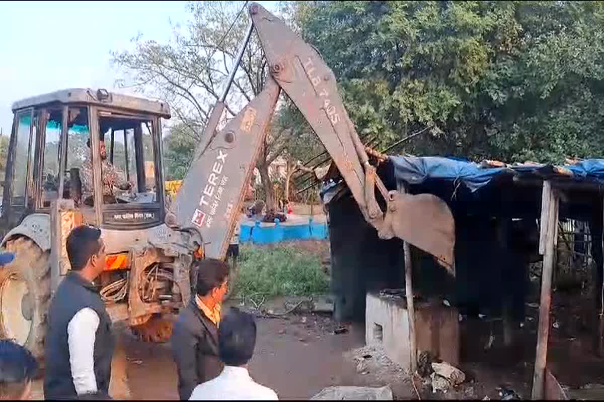 Rajnandgaon Bulldozer Action