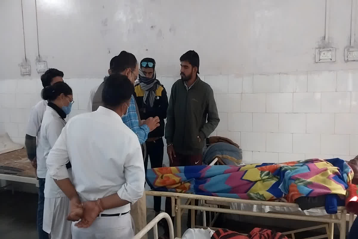 Harda Road Accident: दो मोटरसाइकिल में हुई जोरदार भिड़ंत, हादसे में मौके पर ही लोगों की मौत, दो की हालत गंभीर