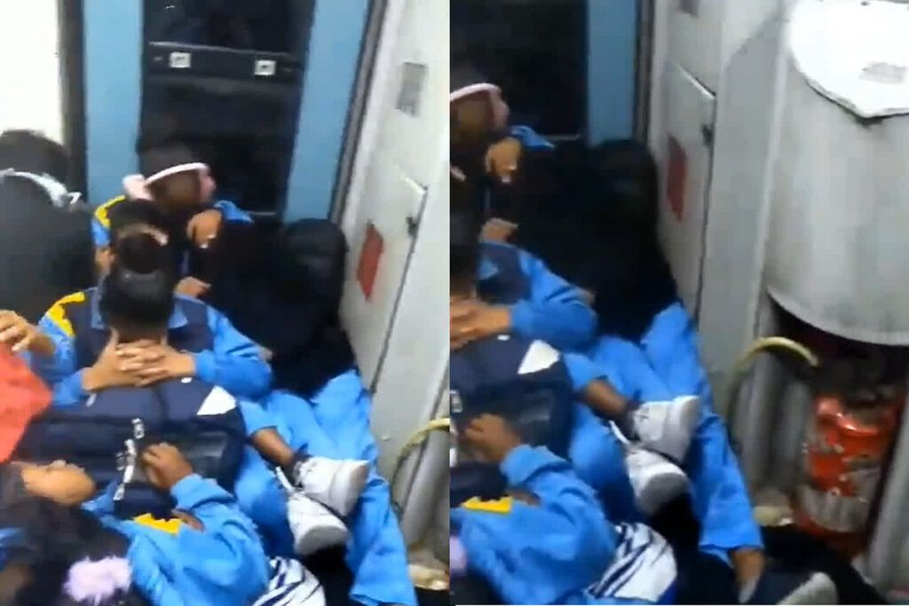 National Player Travel in Train Toilet