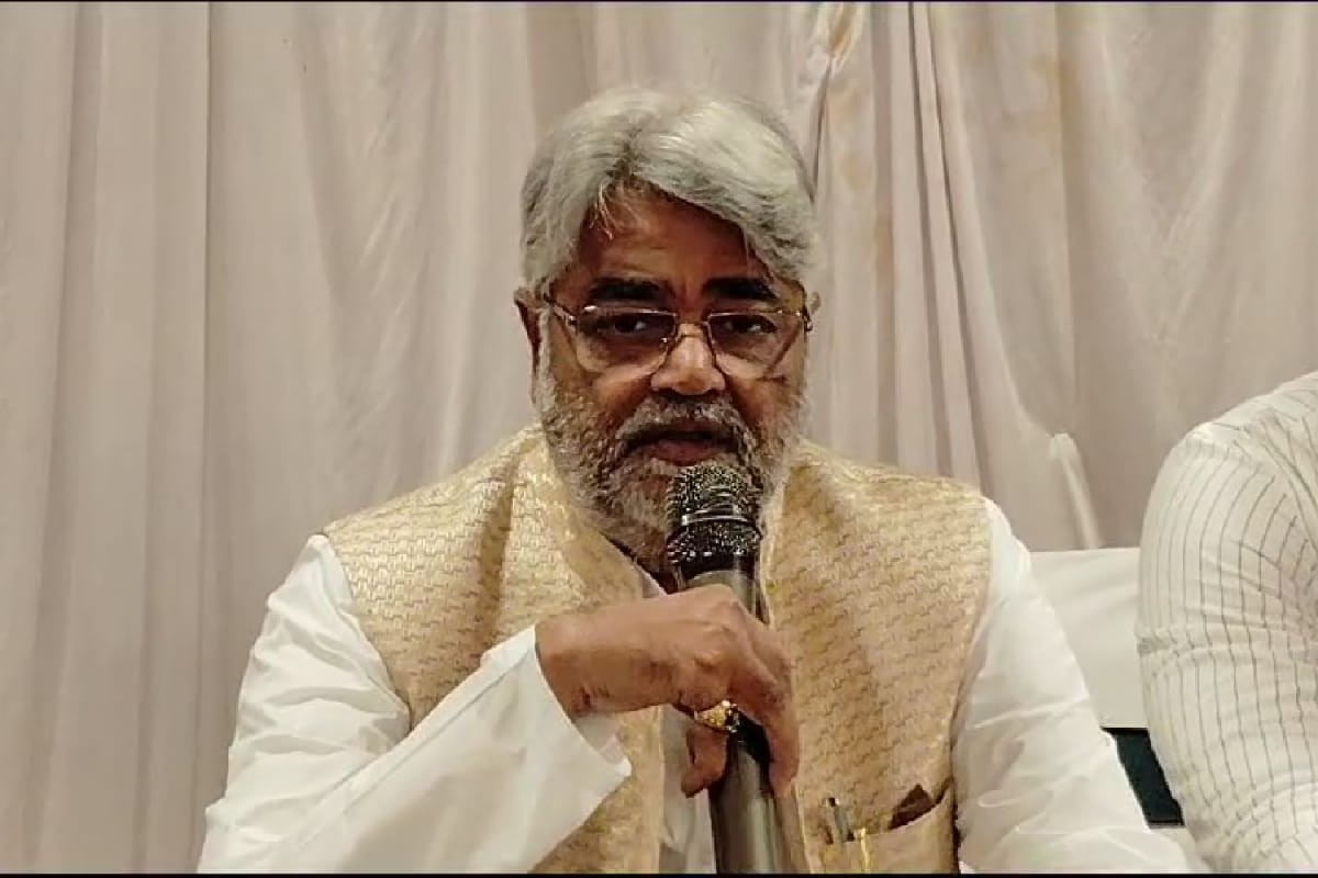 Gwalior News: फूल सिंह बरैया ने नहीं इस कांग्रेस नेता ने मुंह किया काला, जानें क्या है इसके पीछे की वजह