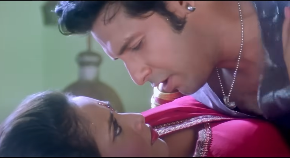 Rani Chatterjee Hot Sexy Video : जैसे ही रानी चटर्जी ने अपनी चोली का खोला हुक, विनय आनंद ने कर दिया बड़ा खेला, वीडियो देख खुद को आ जाएगी शर्म..