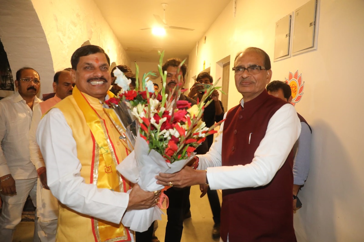 Oath Taking Ceremony in MP : एमपी में भी 13 दिसंबर को होगा शपथ ग्रहण समारोह, मोदी, नड्डा, शाह समेत कई राज्यों के मुख्यमंत्री हो सकते हैं शामिल