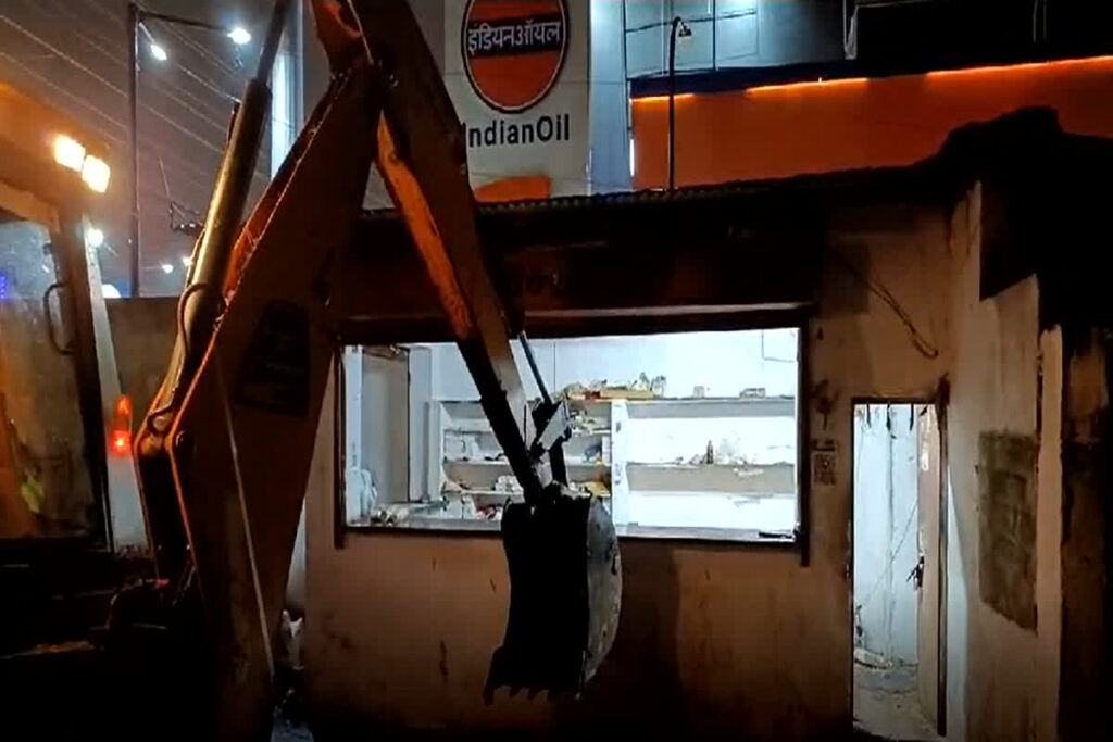 Buldozer Action In Bhilai