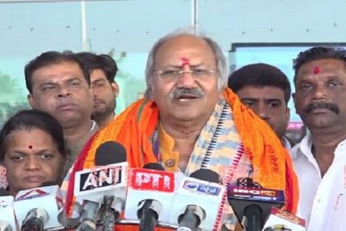 ‘पायलट कब डुबो देगा..कब उड़ा देगा कोई भरोसा नहीं’, कांग्रेस के नए प्रदेश प्रभारी पर मंत्री बृजमोहन अग्रवाल का बयान