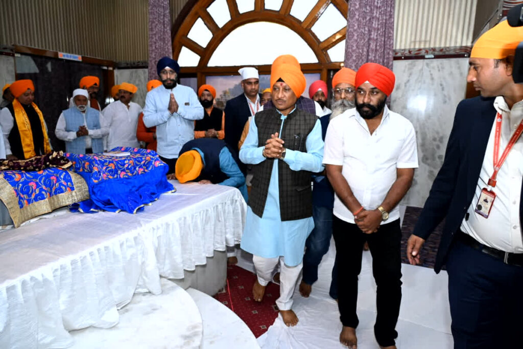 CM Vishnudeo Sai in Telibandha Gurudwara