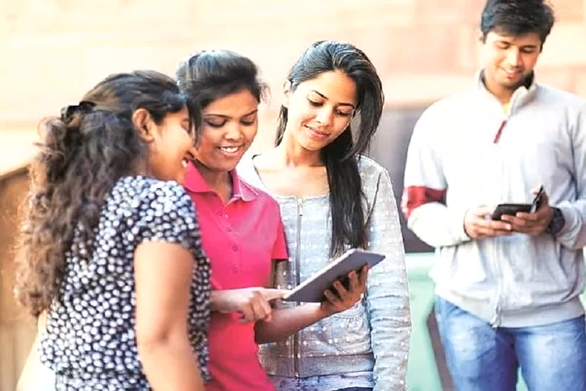 PRSU Annual Exam Form: कॉलेज स्टूडेंट्स के लिए जरूरी खबर, आज से भरे जाएंगे रविवि वार्षिक परीक्षा के फॉर्म, जानें कब तक आवेदन कर सकेंगे परीक्षार्थी…