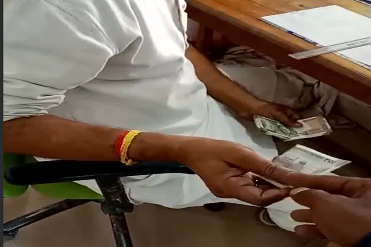 Jabalpur Central Jail: सेंट्रल जेल में खत्म हुआ10 परसेंट कमीशन का खेल, वीडियो वायरल होते ही जेल प्रशासन में मचा हड़कंप