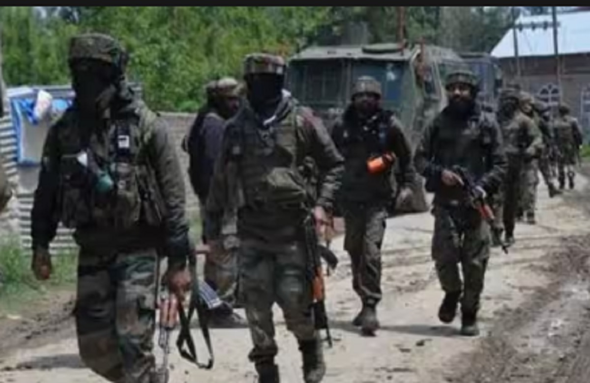 Terrorist Attack In Jammu Kashmir: राजौरी में आतंकी हमले से 5 जवान शहीद, आतंकियों ने जवानों की गाड़ी में की ताबड़तोड़ फायरिंग
