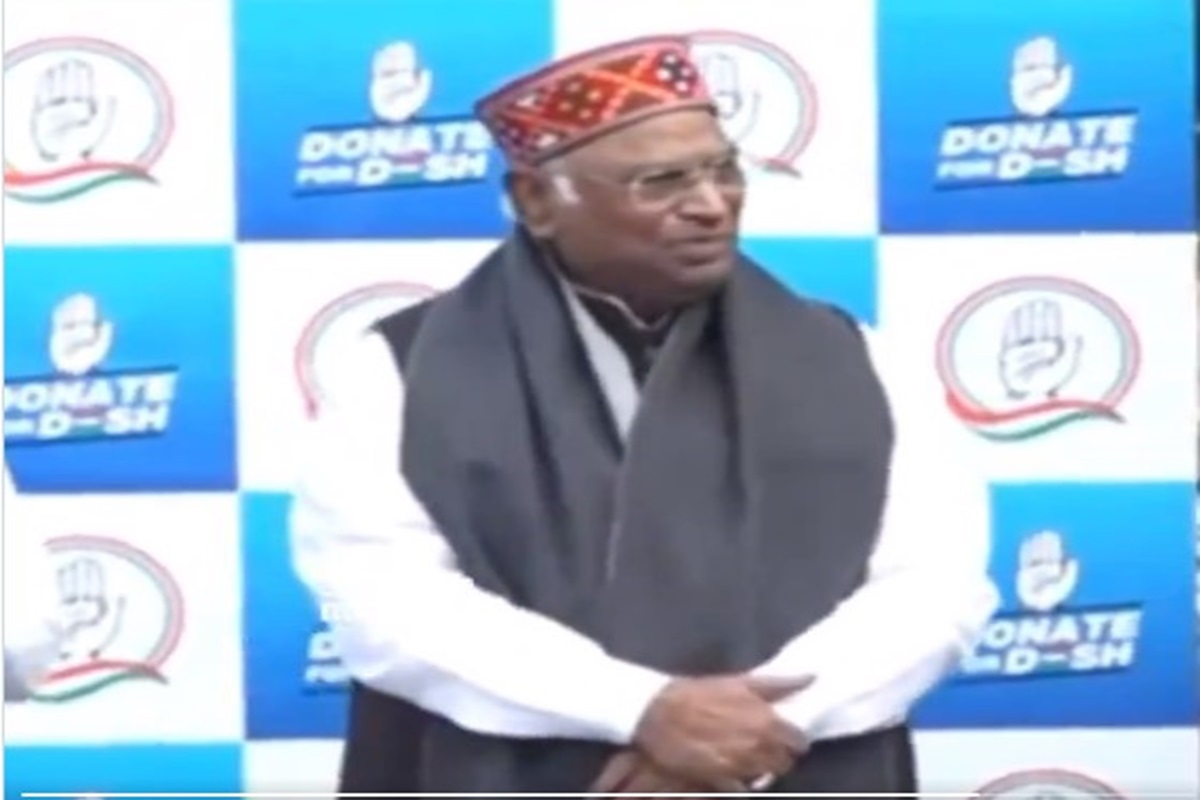 “डोनेट फॉर देश” अभियान में खड़गे ने डोनेट किए इतने रुपए, बोले- एक महीने की तनख्वाह गई, वायरल हुआ वीडियो