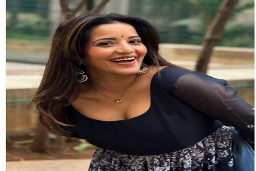 Monalisa New Sexy And Hot Video