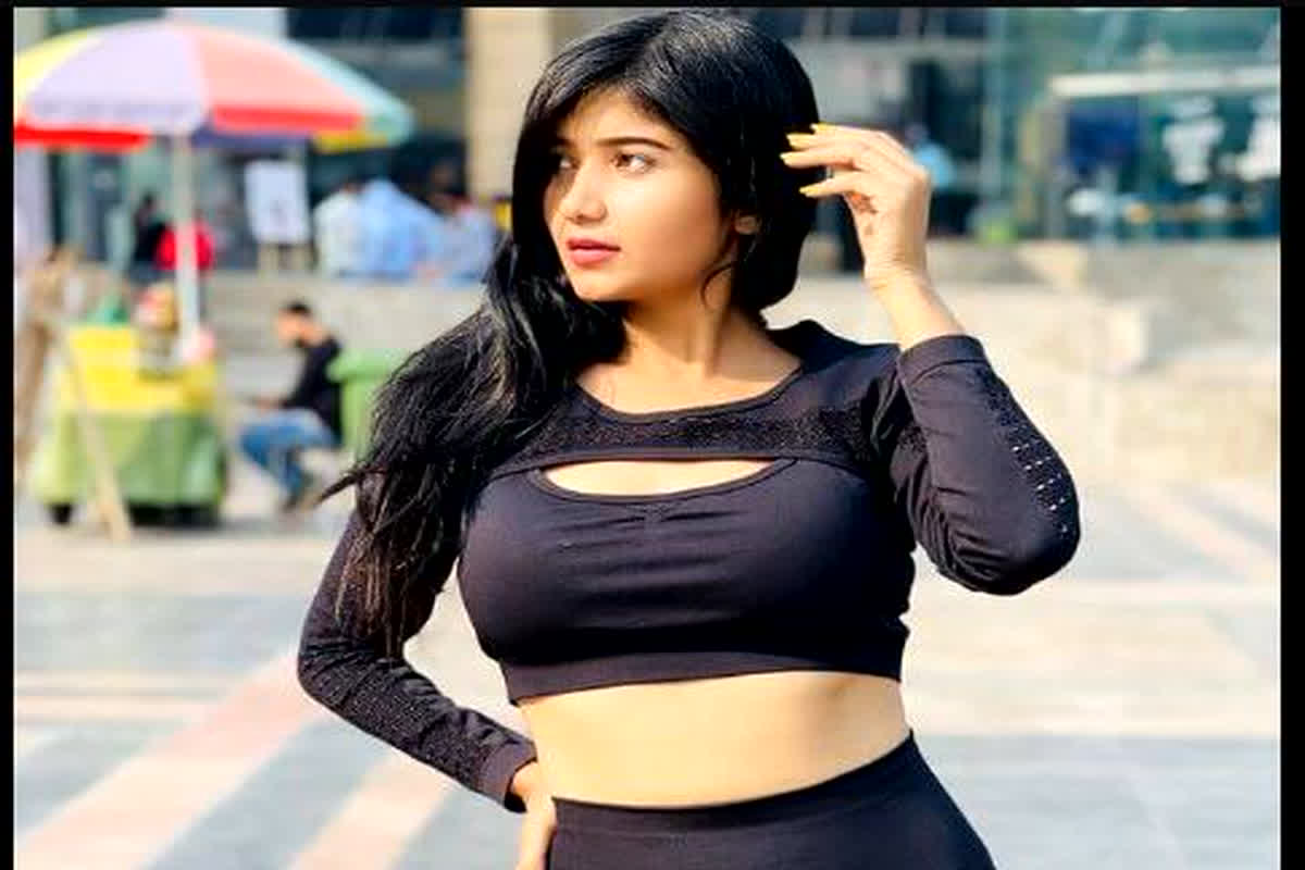 Sexy video: नेहा सिंह के इस सेक्सी वीडियो ने मचाई धूम, देख कर बेकाबू हो रहे चाहने वाले