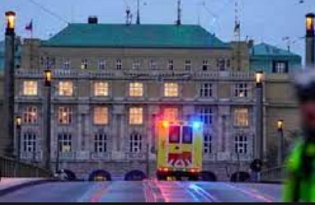 Prague University Firing: प्राग विश्वविद्यालय में ताबड़तोड़ गोलीबारी से 14 लोगों की मौत, 25 से ज्यादा लोग गंभीर रूप से हुए घायल