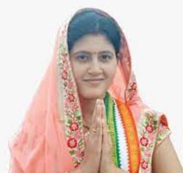 डोंगरगढ़ से कांग्रेस के हर्षिता स्वामी बघेल की मिली जीत।