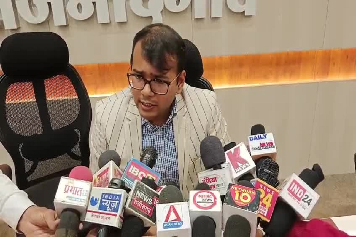 Hit And Run Strike Update: पेट्रोल, डीजल, एलपीजी गैस की नहीं है किल्लत, जिला प्रशासन ने कहा अफवाहों से बचें लोग