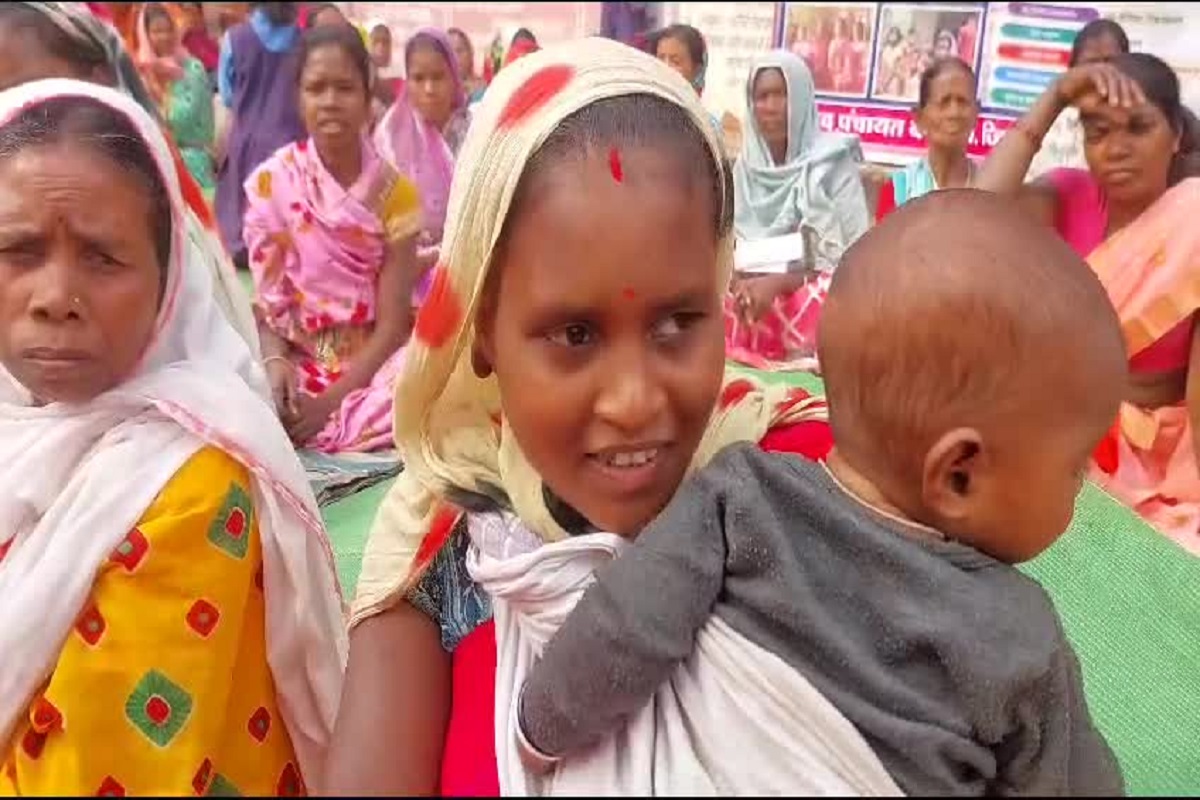 PM मोदी छत्तीसगढ़ के पहाड़ी कोरवा जनजाति के लोगों से करेंगे बात, 15 जनवरी के कार्यक्रम में जुटे लोग