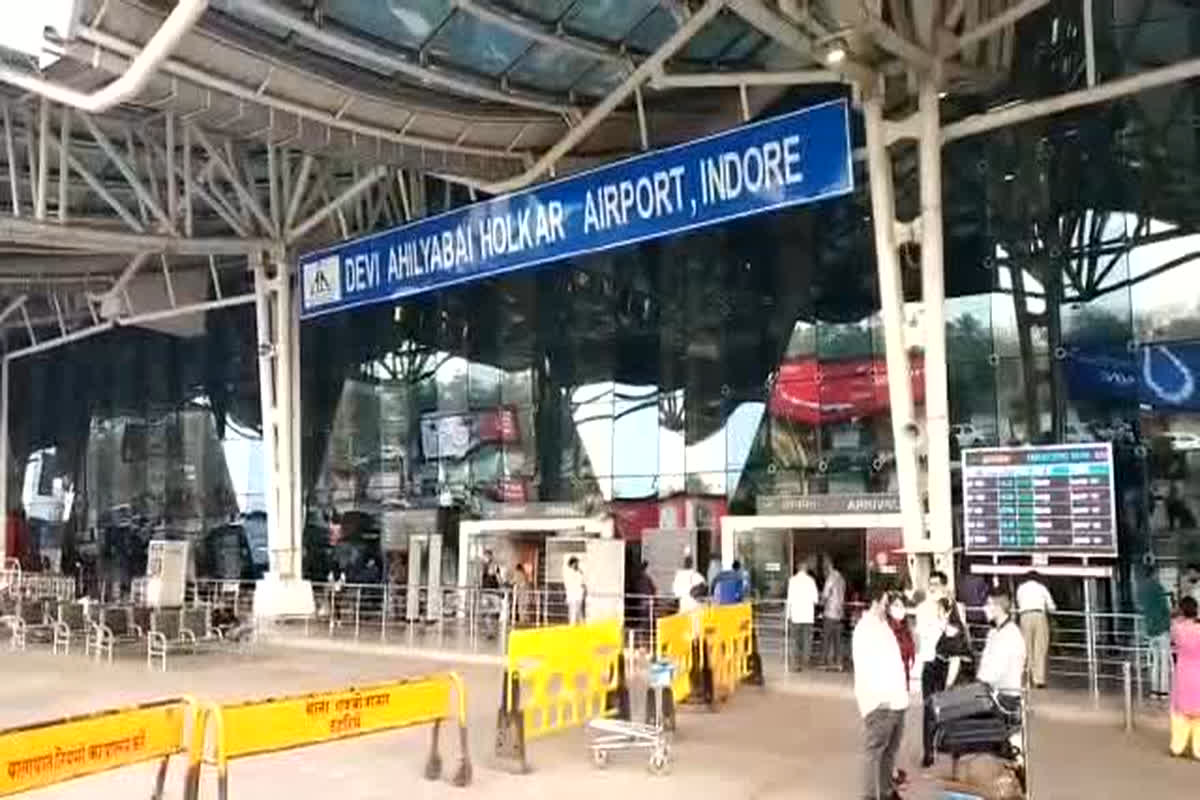 Indore News: देशभर से अयोध्या तक चलाई जाएगी ट्रेनें, श्रद्धालुओं को मिलेगा रामलला के दर्शन करने का मौका