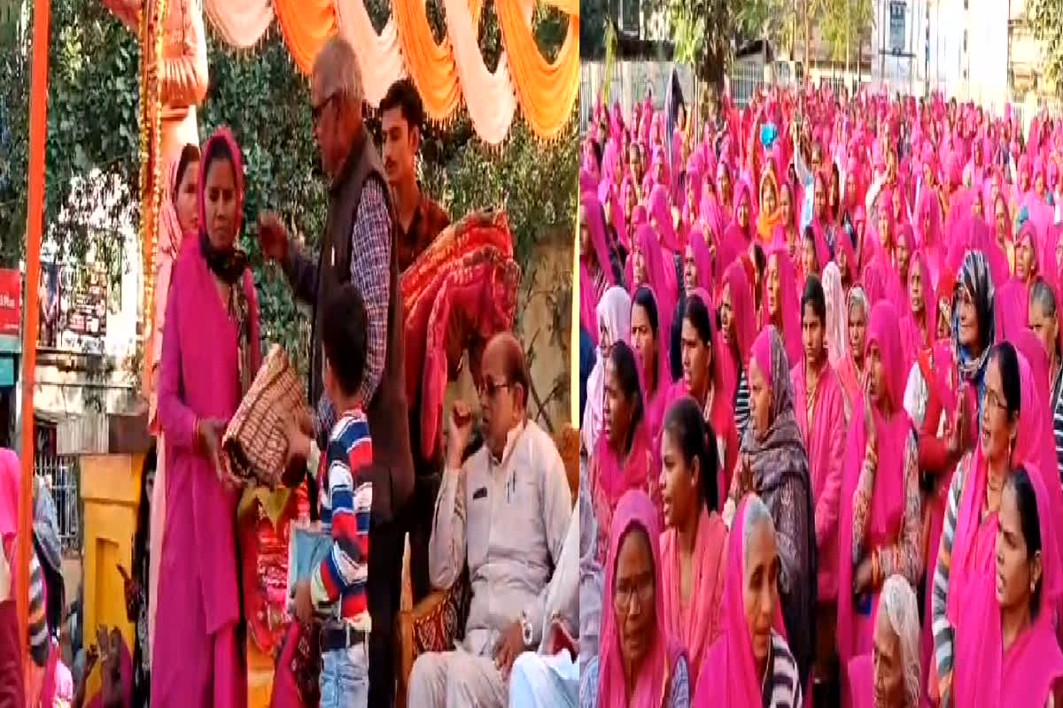 Gulabi Gang Winter Annual Conference: विश्व विख्यात गुलाबी गैंग का हुआ शीतकालीन वार्षिक सम्मेलन, एक हजार महिलाओं को दिया गया ये उपहार