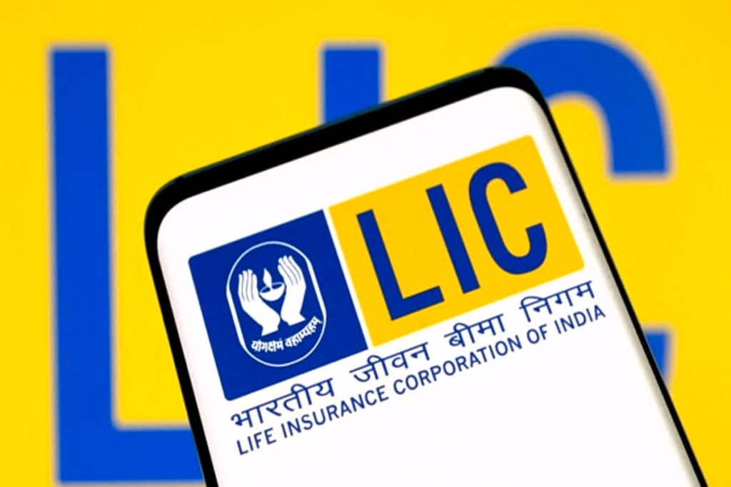 LIC shares cross Rs 1,000 for the first time