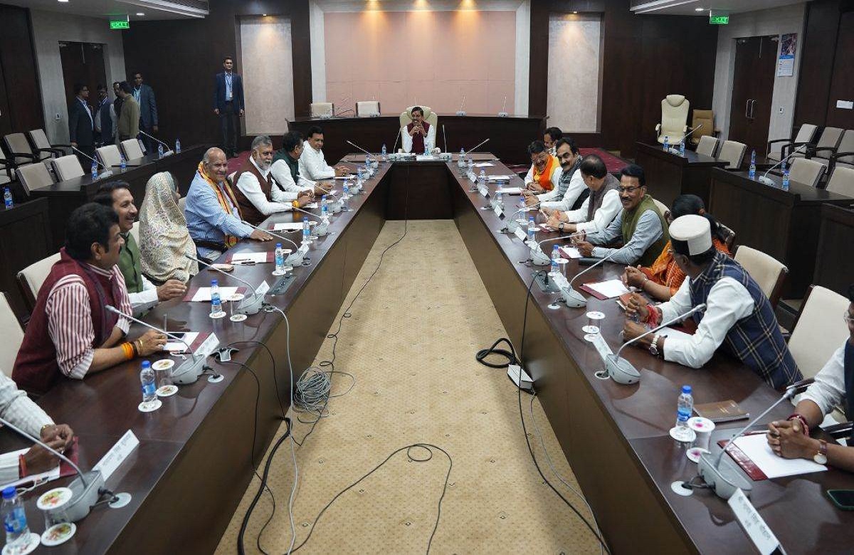 Mohan Cabinet Meeting: मोहन कैबिनेट की बैठक आज, कई अहम प्रस्तावों पर लगेगी मुहर