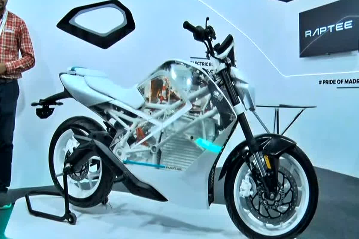 Raptee Electric Bike: दुनिया की पहली हाई वोल्टेज इलेक्ट्रिक बाइक, ट्रांसपेरेंट बॉडी के साथ मिलेगा सब कुछ नया, जानें कब होगी लॉन्च