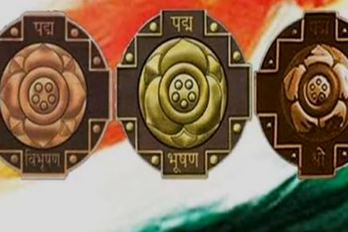 Padma Awards 2024: गणतंत्र दिवस के मौके पर पद्म पुरस्कार का ऐलान, 132 हस्तियों को पद्म पुरस्कार से किया जाएगा सम्मानित