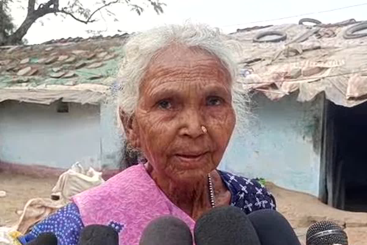 Ayodhya Invitation: कचरा बीनने वाली बिहुला बाई को भी मिला ‘रामलला’ का न्योता.. भगवान राम के प्राण-प्रतिष्ठा समारोह में होंगी शामिल