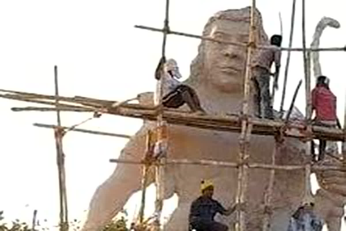 Ayodhya Ram Mandir: अयोध्या में बनेगी भगवान राम की दुनिया की सबसे ऊंची मूर्ति, सरयू नदी के तट पर किया जाएगा स्थापित