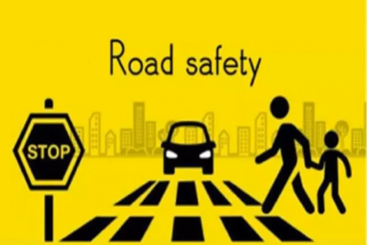 National Road Safety Month: राष्ट्रीय सड़क सुरक्षा माह का हुआ शुभारंभ, प्रशासन ने बाइक रैली निकाल लोगों को किया जागरूक