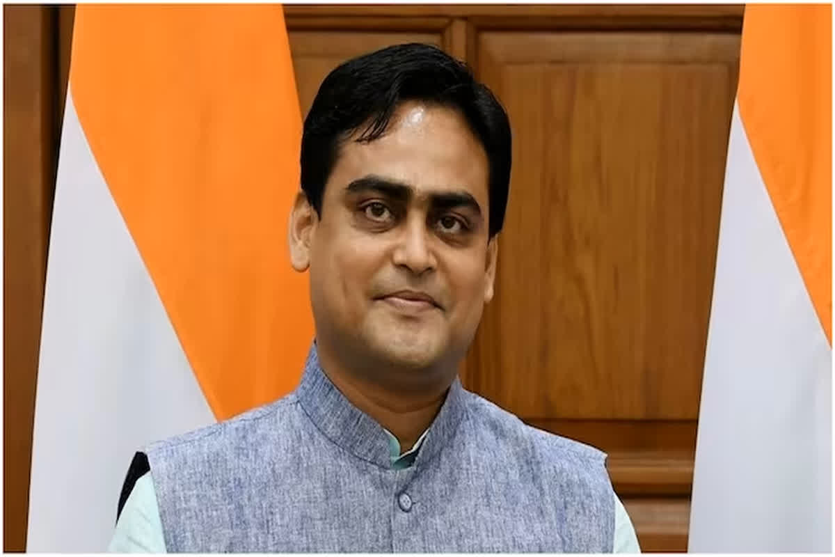 CAA Implementation Date: ‘7 दिन के भीतर पूरे देश में लागू हो जाएगा CAA’ मोदी सरकार ने मंत्री ने दी गारंटी, सियासी गलियारों में मचा हड़कंप