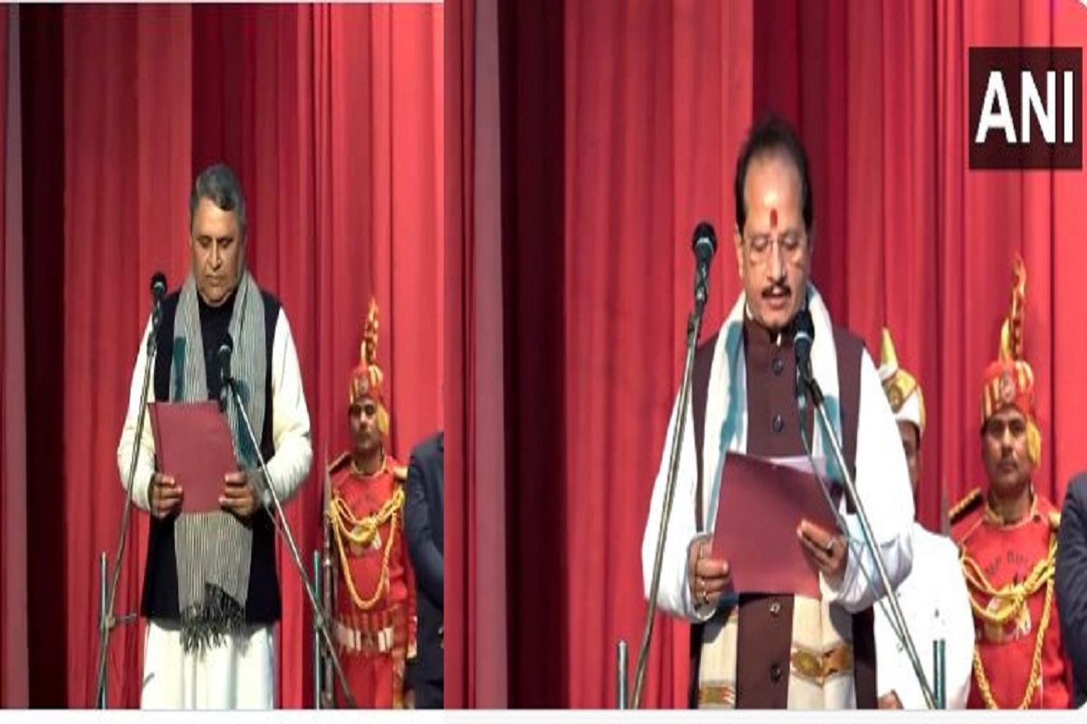 Bihar CM nitish kumar Oath Taking Ceremony : बीजेपी के विजय सिन्हा और जेडीयू के विजय कुमार चौधरी ने ली मंत्री पद की शपथ, देखें