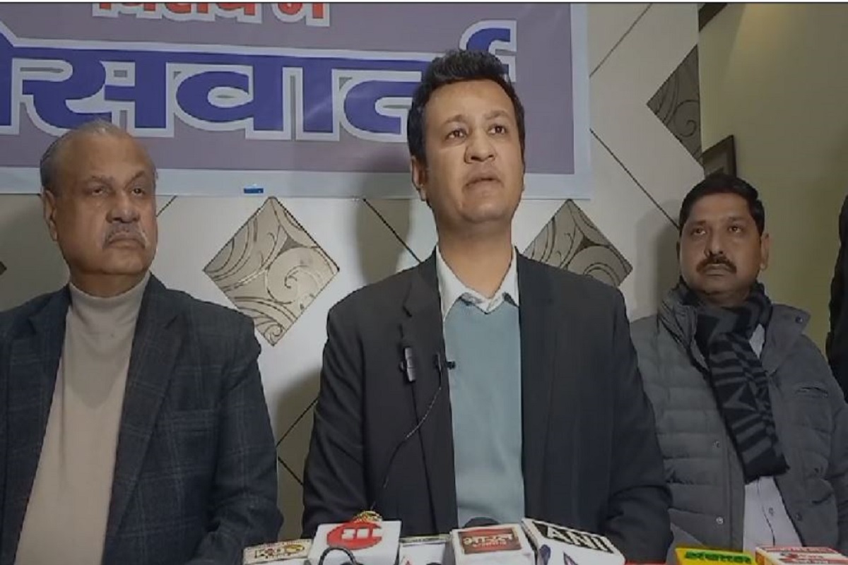 बड़े व्यापारी ने कैबिनेट मंत्री पर लगाए गंभीर आरोप, सीएम से मिलने के बाद मिला आश्वासन