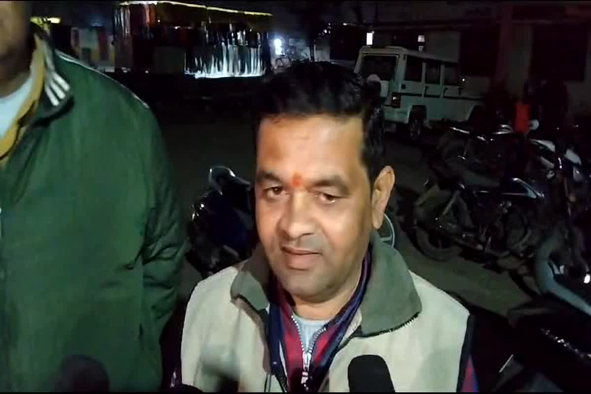 Damoh News: जिले में धर्मांतरण जैसा मामला, ईसाई समाज के बाल गृह में 18 बच्चों की आईडी में लिखा एक ही माता-पिता का नाम, ये है पूरा मामला