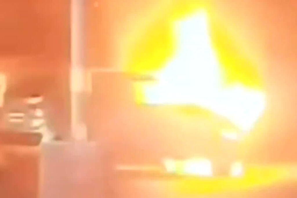 Car Fire In Ujjain
