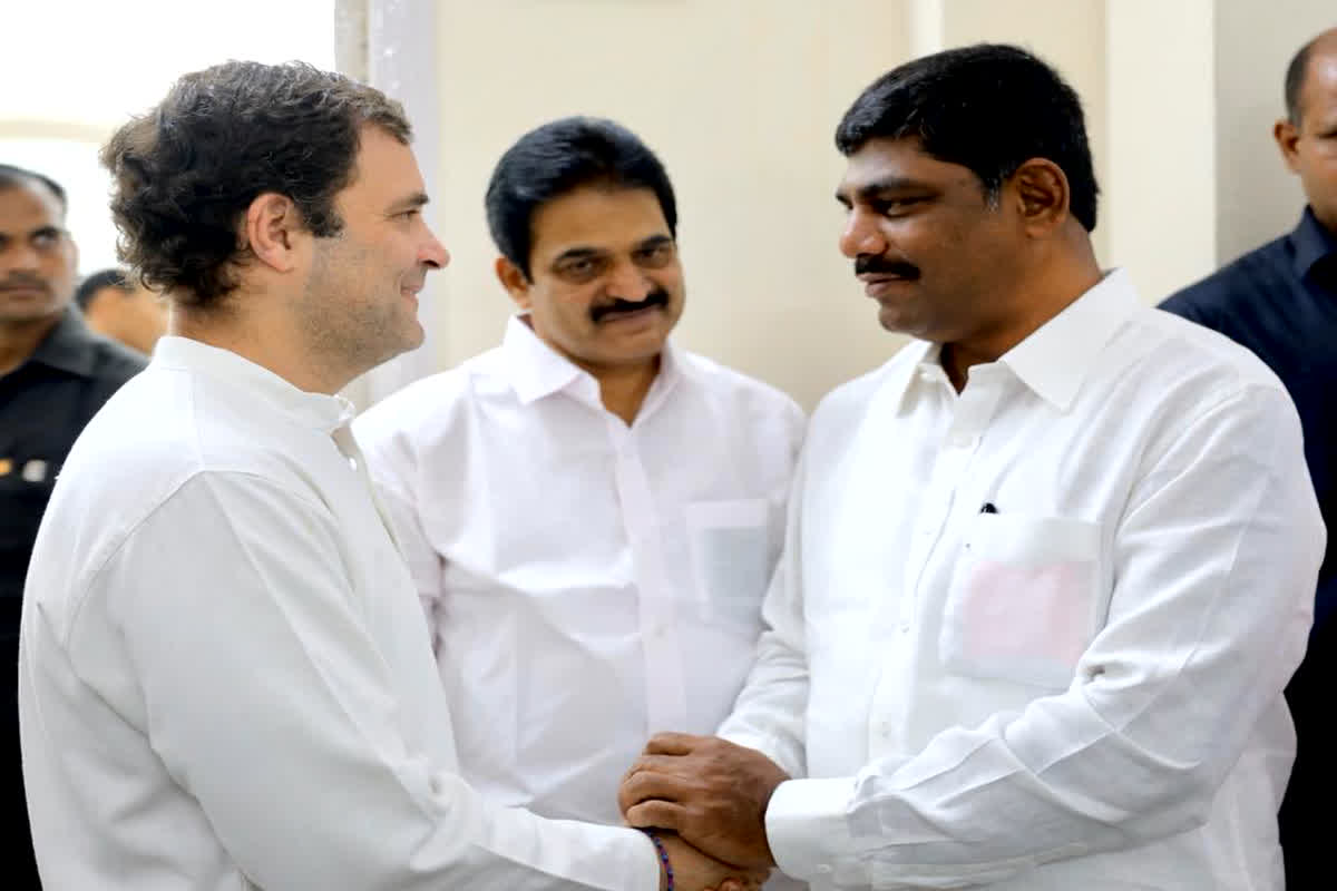 DK Suresh Statement: भारत के टुकड़े करना चाहते हैं कांग्रेस सांसद? कहा- अलग देश के लिए उठानी होगी आवाज, नहीं मिल रहा उचित हिस्सा