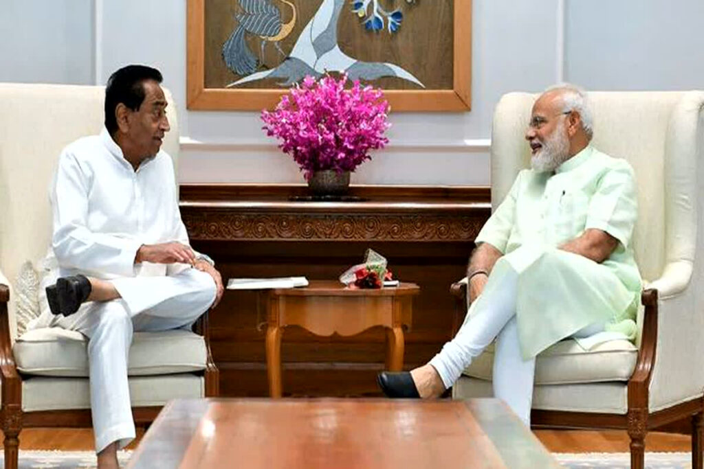 Kamalnath will join BJP with 10 MLA