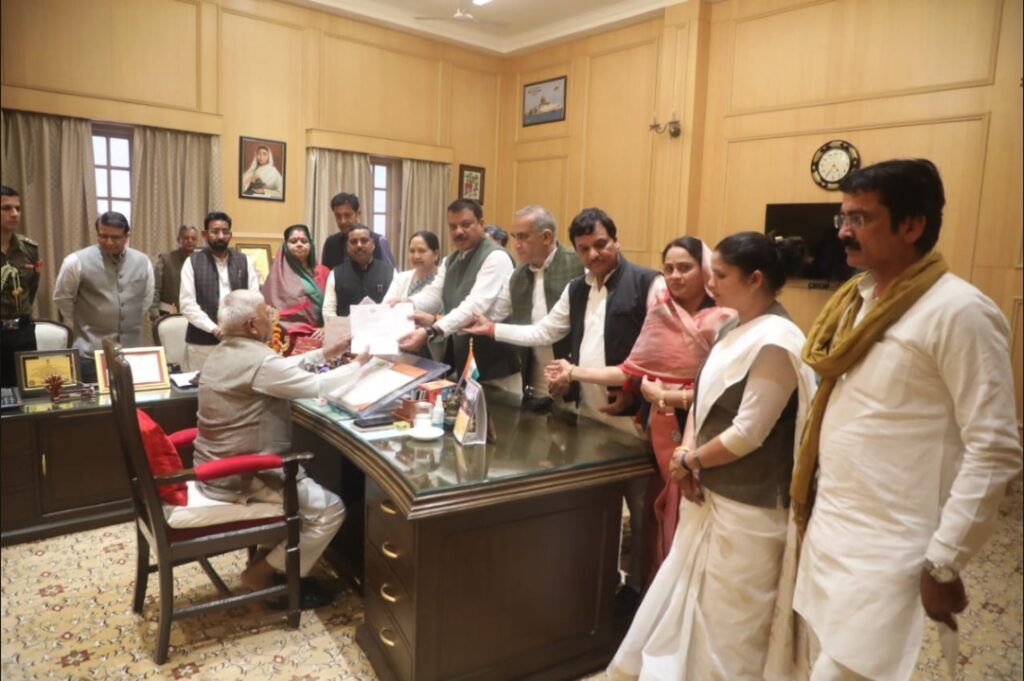 Congress MLAs met the Governor