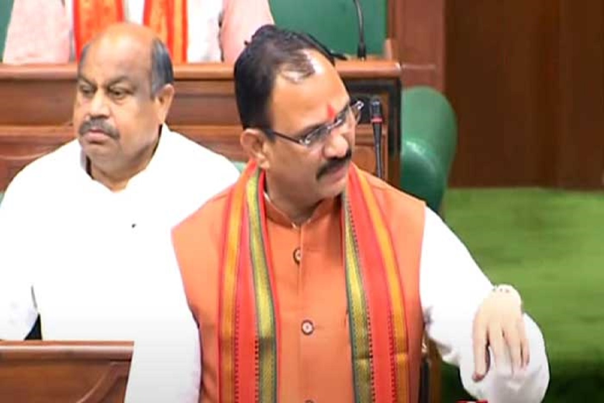 स्वास्थ्य विभाग में 5 हजार से ज्यादा पदों पर होगी भर्ती, मुख्यमंत्री साय के निर्देश पर प्रक्रिया शुरू, 246 MBBS और 21 विशेषज्ञ चिकित्सकों को मिली नियुक्ति