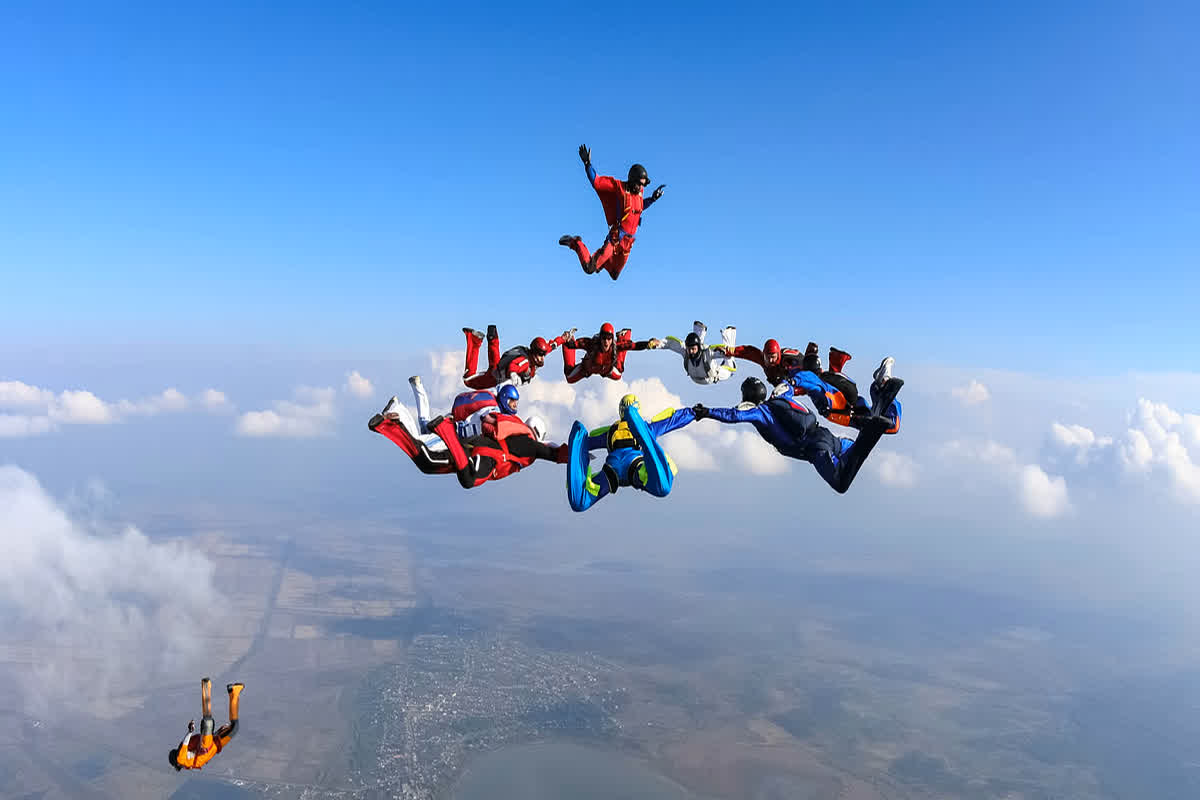 Skydiving Festival 2024: 8 फरवरी से होगी स्काई डाइविंग फेस्टिवल की शुरुआत, एडवेंचर टूरिज्म को बढ़ावा देने के लिए पर्यटन विभाग की पहल