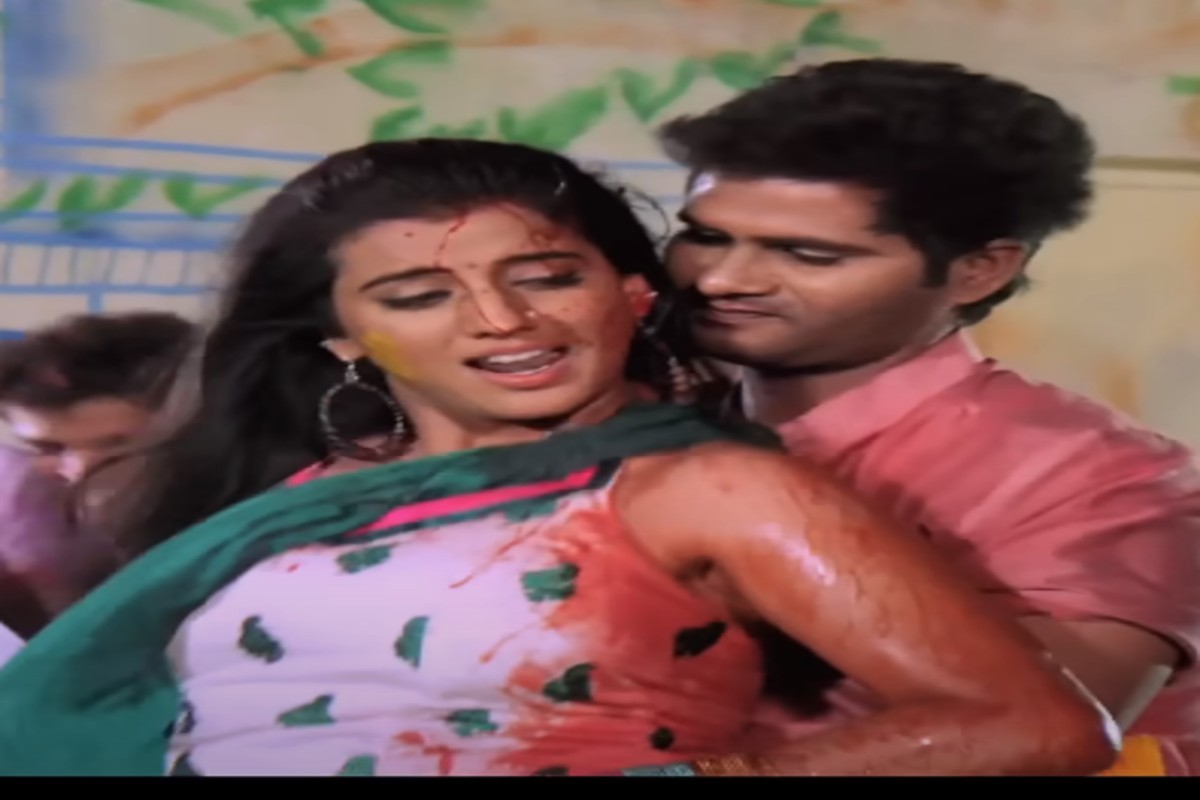 Aawa Na Choli Mein Rang Dalwala : इन तीन एक्ट्रेस काजल राघवानी-अक्षरा-स्मृति सिन्हा “आवा ना चोली में रंग डालवाला” गानें के सुपरस्टार पवन सिंह के साथ रोमांस करते वीडियो वारसल