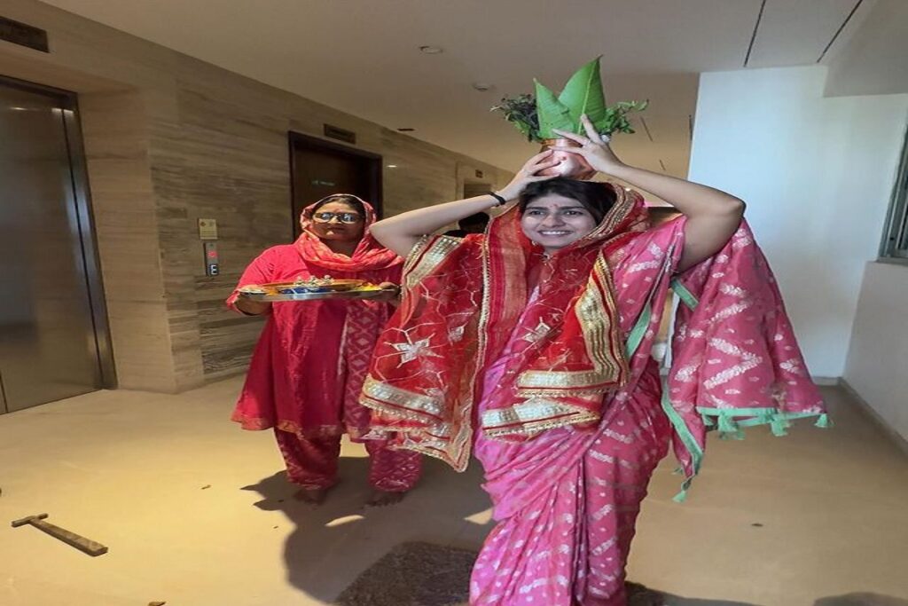 Chandni Bhabhda Buys New House