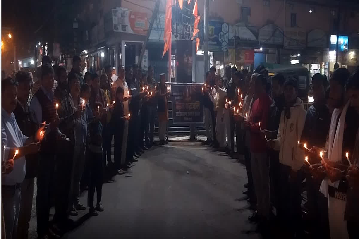 Harda firecracker factory blast : पटाखा फैक्ट्री ब्लास्ट में मारे लोगों को सर्व ब्राह्मण समाज ने दी श्रद्धांजलि, मंगलवार को हुआ था भयानक हादसा