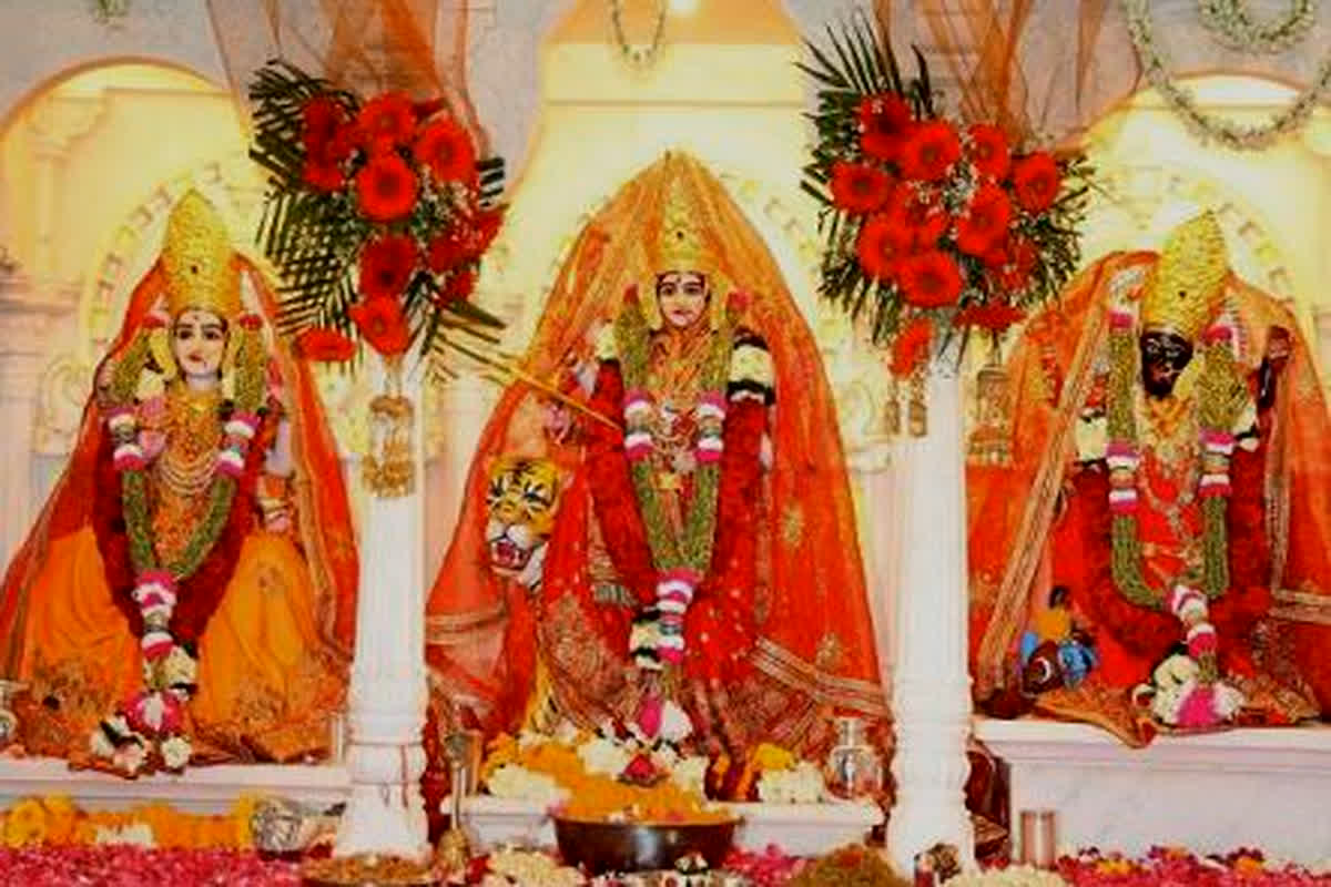 Annapurna Mandir: प्रसिद्ध और प्राचीन अन्नपूर्णा मंदिर में उत्सव का माहौल, वार्षिकोत्सव के उपलक्ष्य में होगा विभिन्न कार्यक्रमों का आयोजन